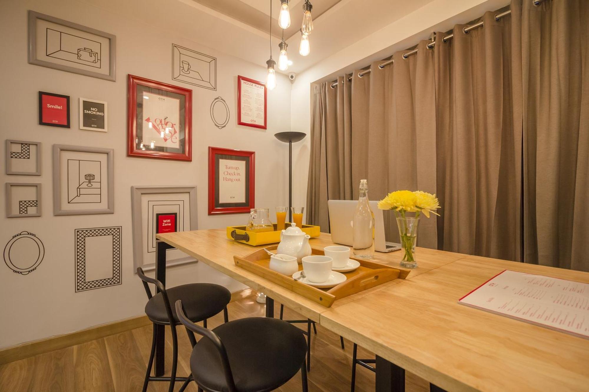 Hotel Townhouse The Premier View Near Iskcon Temple Noida Esterno foto